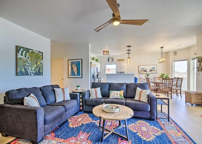 Lake Views & Boat Slip: Lake Ozark Condo!