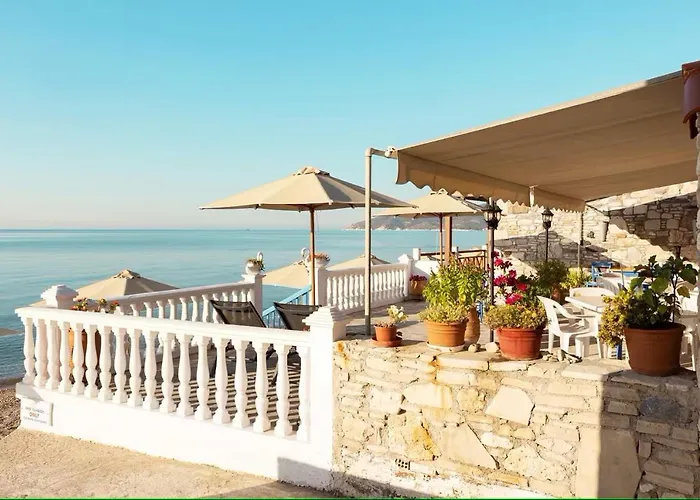 Potokaki Beachfront Hotel