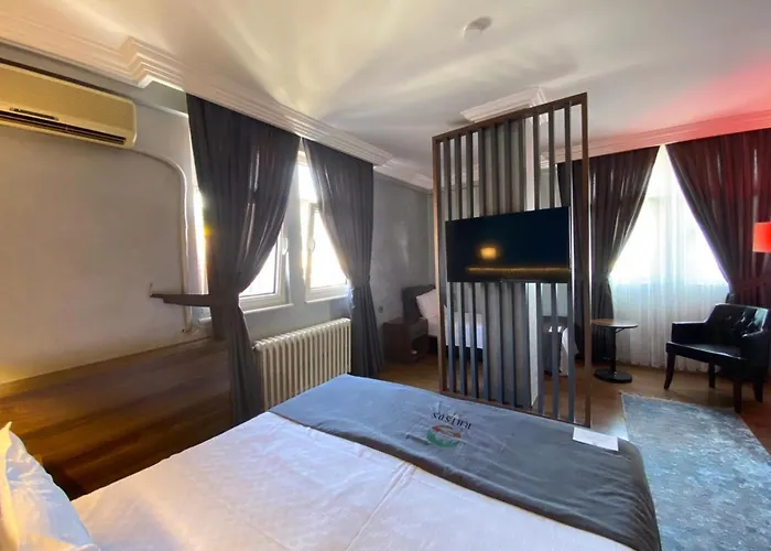 Rhisos Gold Otel