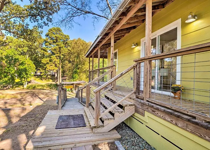 Lovely Toledo Bend Studio W/ Scenic Views!