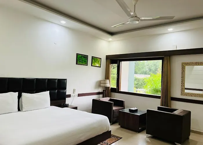 Hotel Whistling Greens