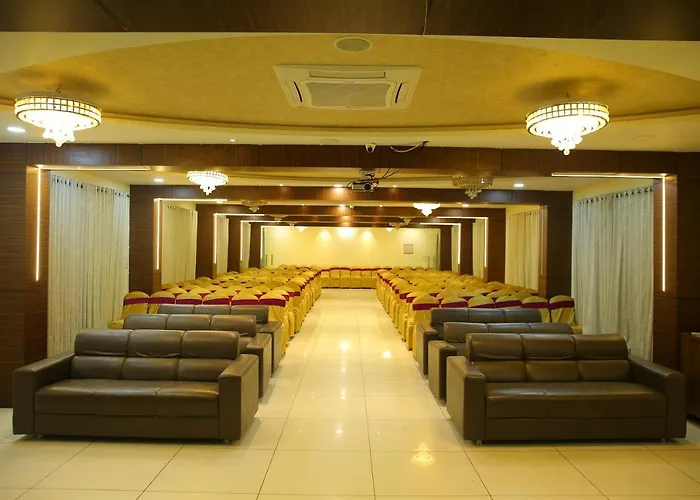 Hotel Maruthi Inn