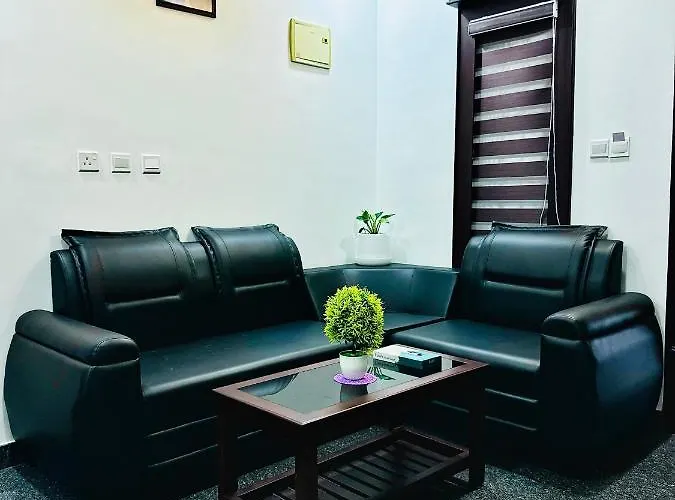 Beverly Suites