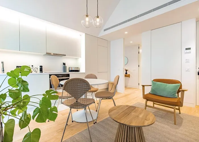 Ando Living - Douradores House