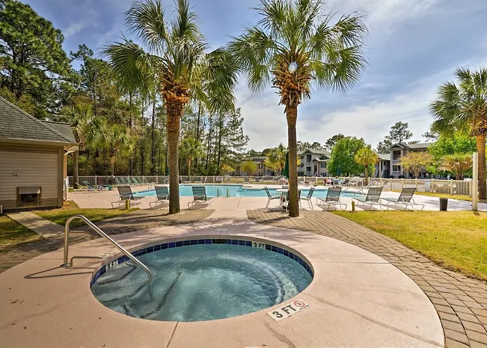 True Blue Golf Resort Condo - 3 Mi To Beach!