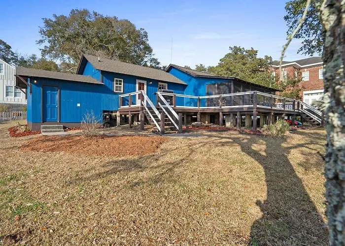 Dolphin Cove - Whole Waterfront House With Dock