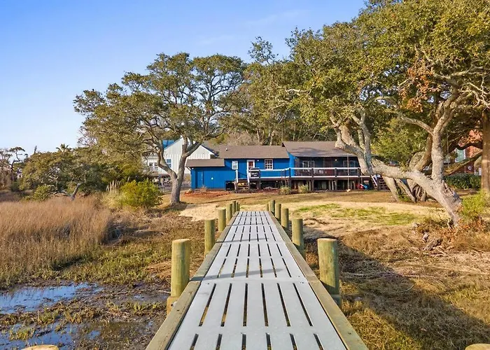 Dolphin Cove - Whole Waterfront House With Dock