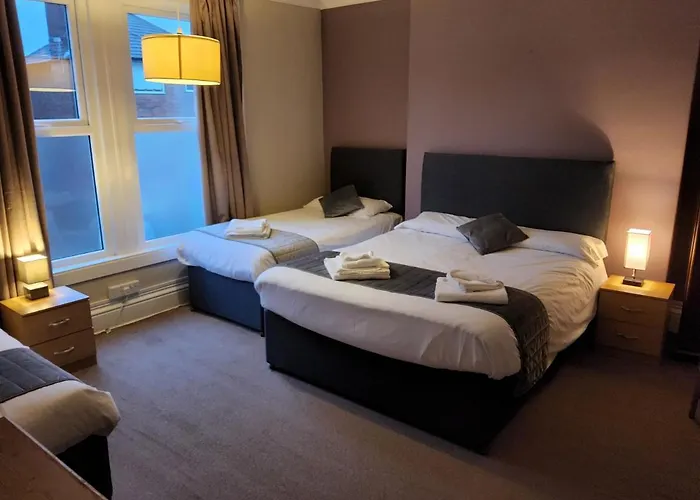 The Avenue Hotel