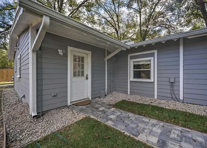 Apopka Getaway W/ Yard & Covered Patio