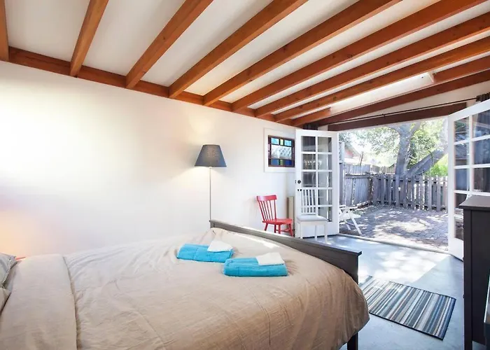 Berkeley Cottage, Comfy, Stylish Good Wi-Fi