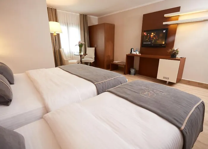Mira Otel Alsancak