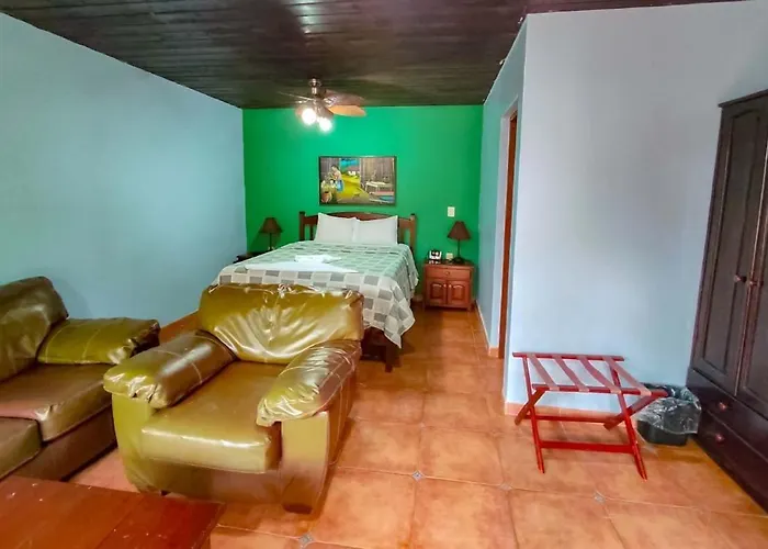 Hotel Casa Canada