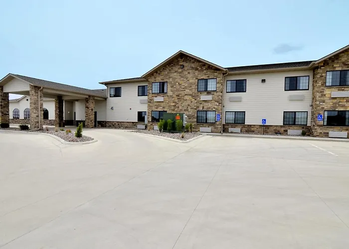 Cobblestone Inn & Suites - Holstein