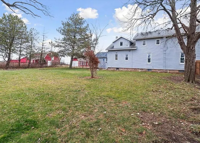 Farmhouse Near Little Bavaria