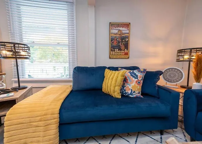 Family Beach Retreat W/Fun Loft Space, Firepit