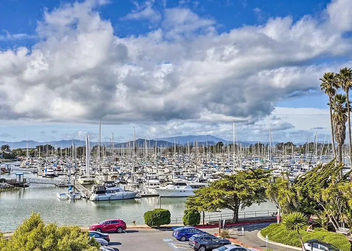 San Francisco Area Studio W/ Bay Views!