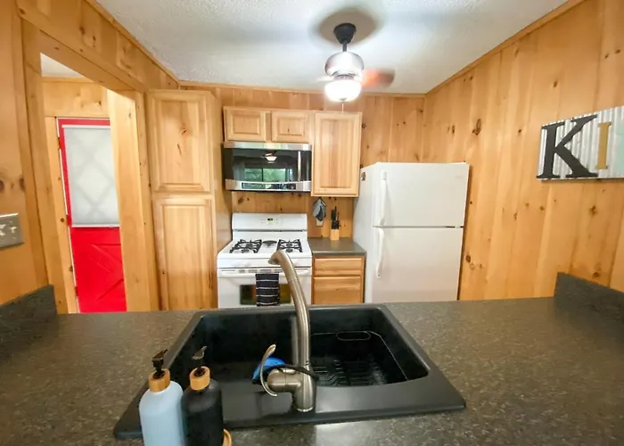 Beech Please Cozy Beech Mountain Stay