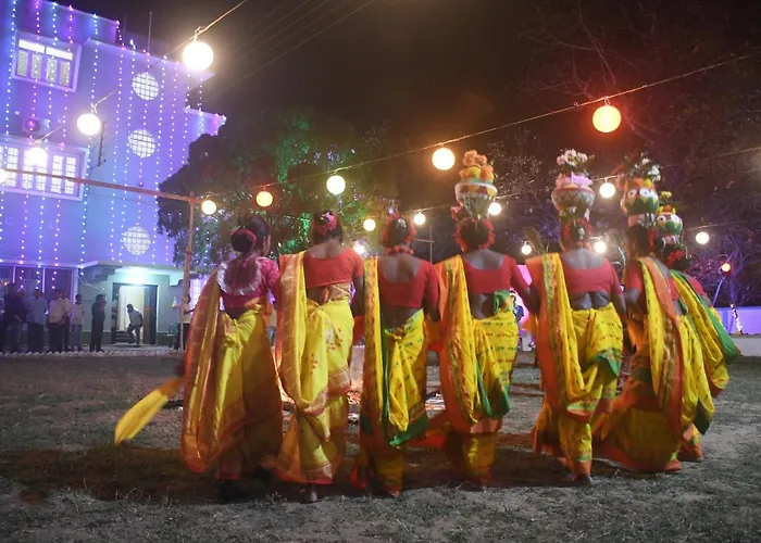 Jhargram Eshani Hotels And Guest House