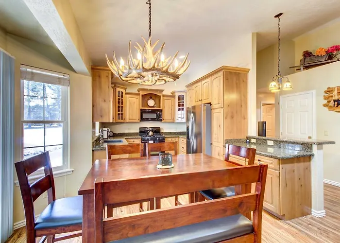 Winter Hikes & Ice Fishing Fun: Cozy Show Low Home