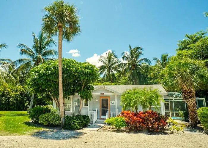 Baywatch Cottage