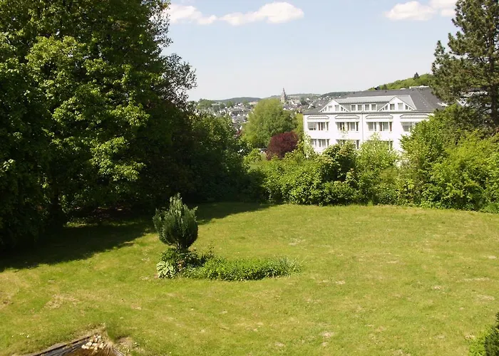Hotel Haus Hellhohl Garni