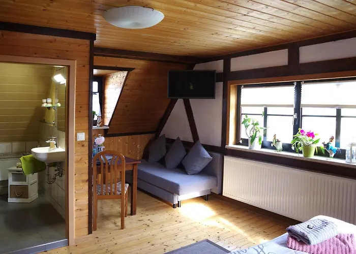Wirtschaft&Pension Zum Huthaus