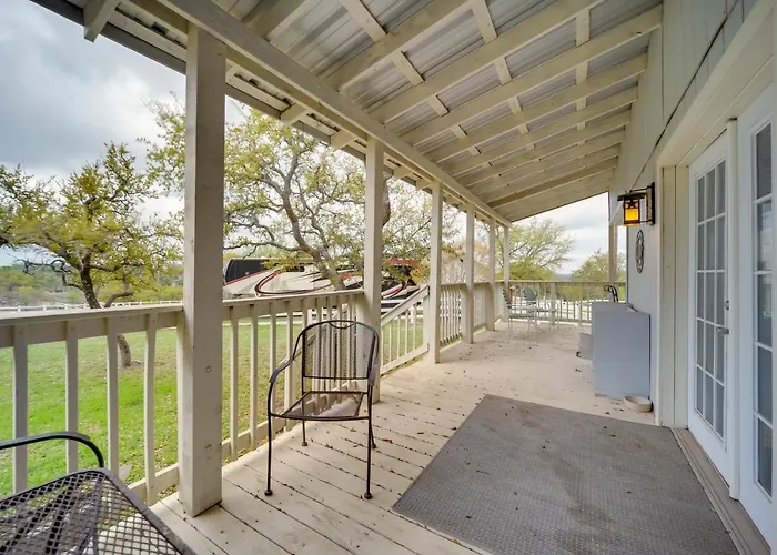 Vacation Rental In Kerrville: Pets Welcome!