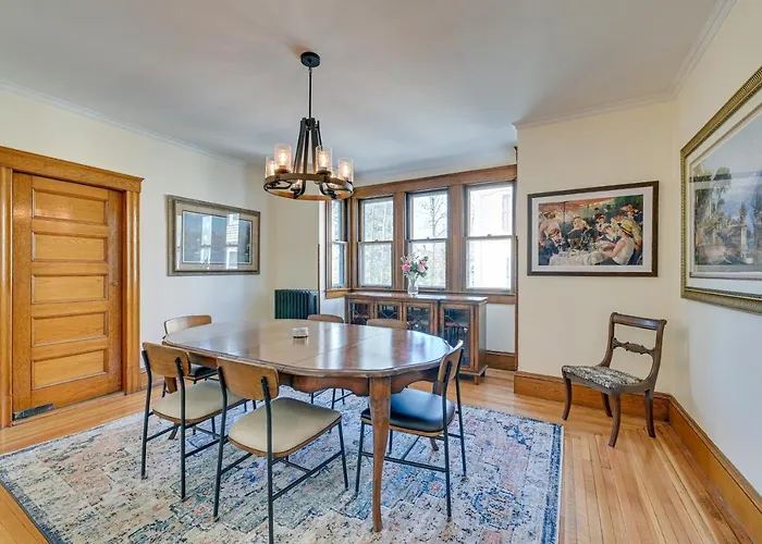 Spacious Historic Home In The Berkshires!