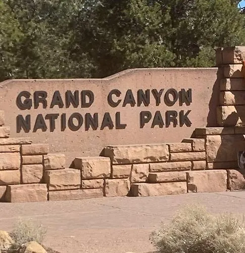 Grand Canyon Hideaway Tiny Home