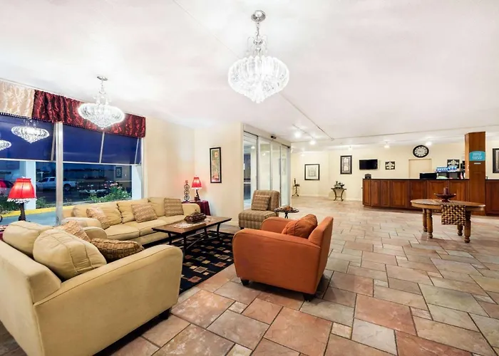 Howard Johnson By Wyndham Burlington