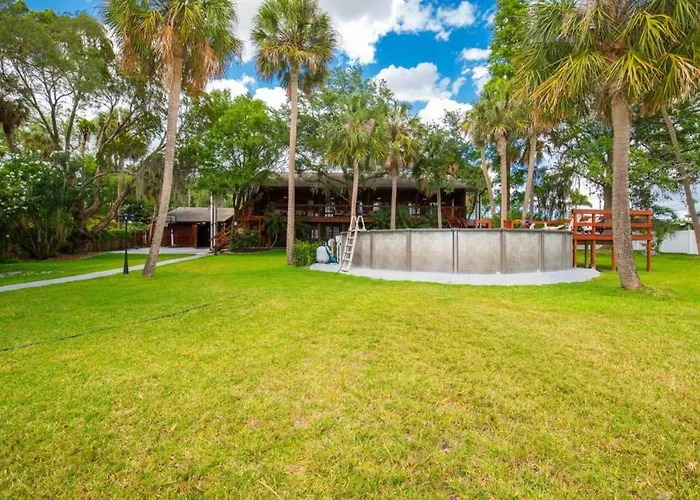 Huge Waterfront Mini-Resort With Gym, Dock And Pool
