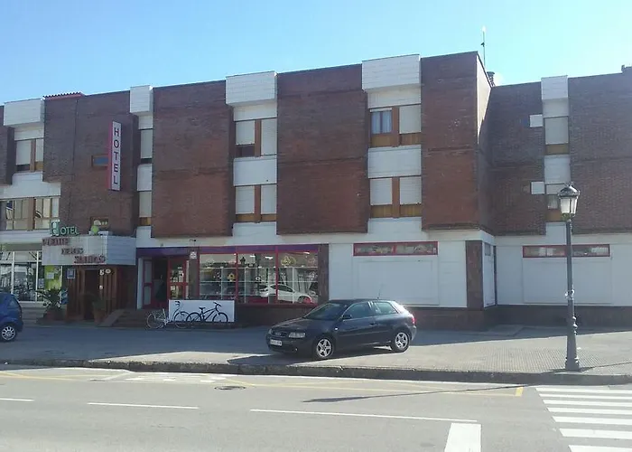 Hotel Puente De Los Santos