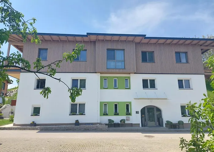Laudach INN
