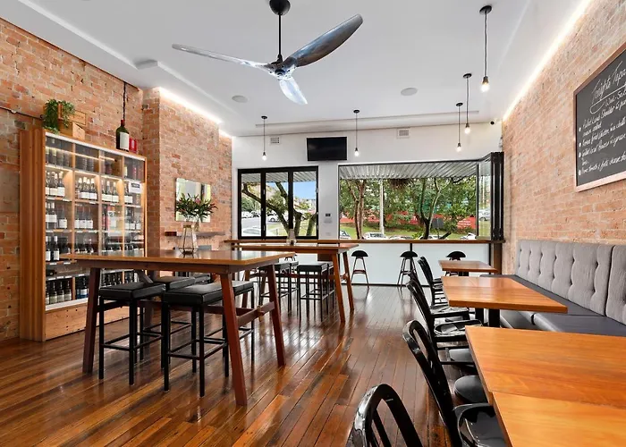 Pier Hotel Coffs Harbour