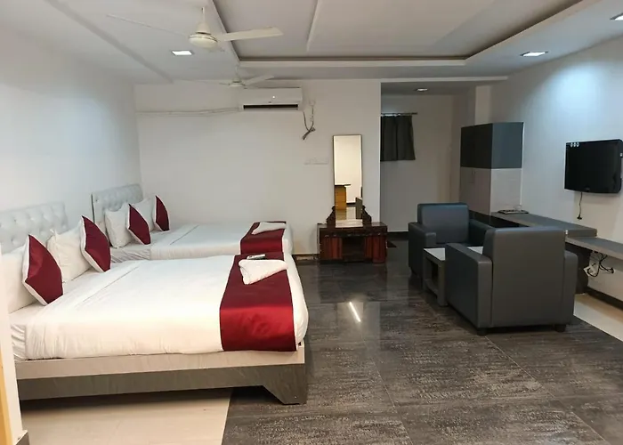 Hotel Blue Moon