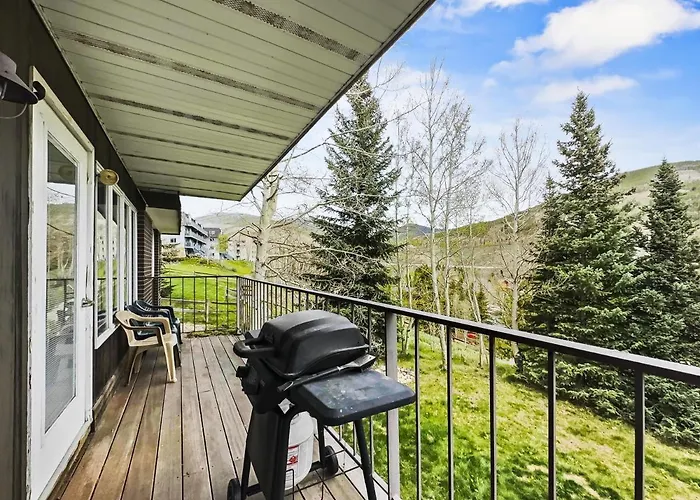 Cc43 Chateau Claire Condo