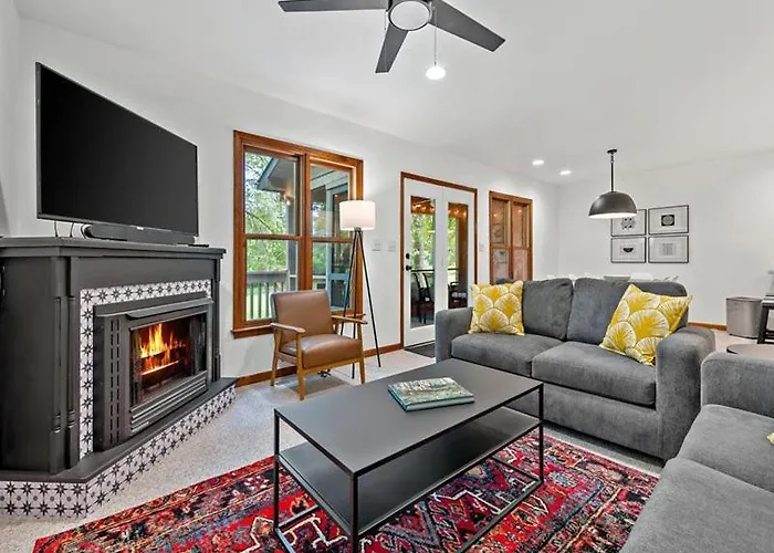 Blue Ridge View Pet Friendly, Deck, Grill
