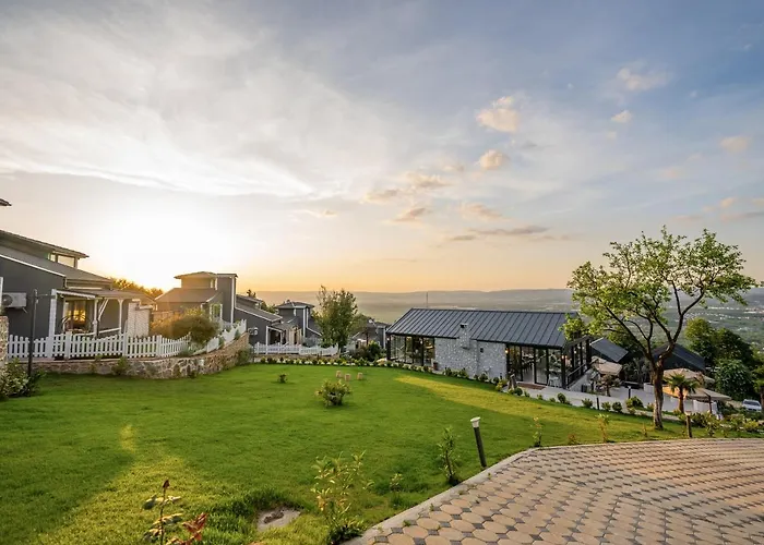 Alya Kartepe Villa Hotel