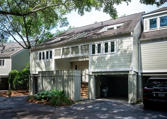 1714 Shelter Cove Villa