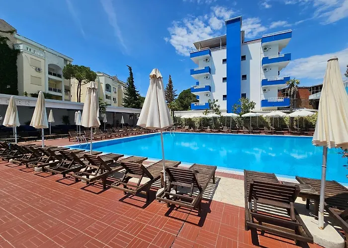SunBorn Hotel
