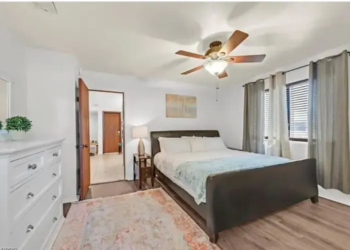 Beautiful Oasis With Rv Or Boat Parking