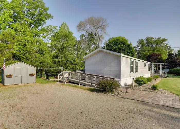 Charming South Haven Home - Great Location!