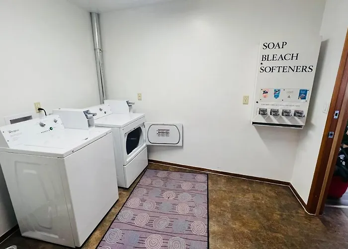 Sands Motel