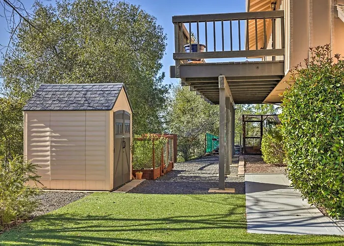 Balcony & Scenic View: Sonora Hideaway!