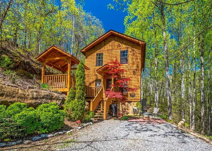 Romantic Smoky Mtn Cabin Private Hot Tub Quiet Wooded Retreat