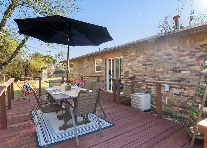 Muskogee Guest Favoritehuge Yardcoffee Bar!
