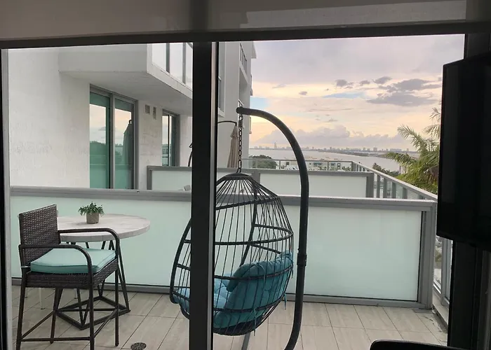 Luxury Oceanview Studio At Miami Design District