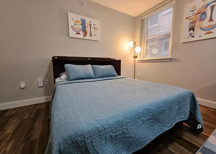 Cozy Studio At The Historic Inman