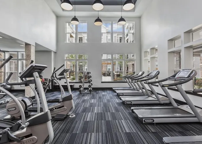 Retreat Pool Gym Free-Parking