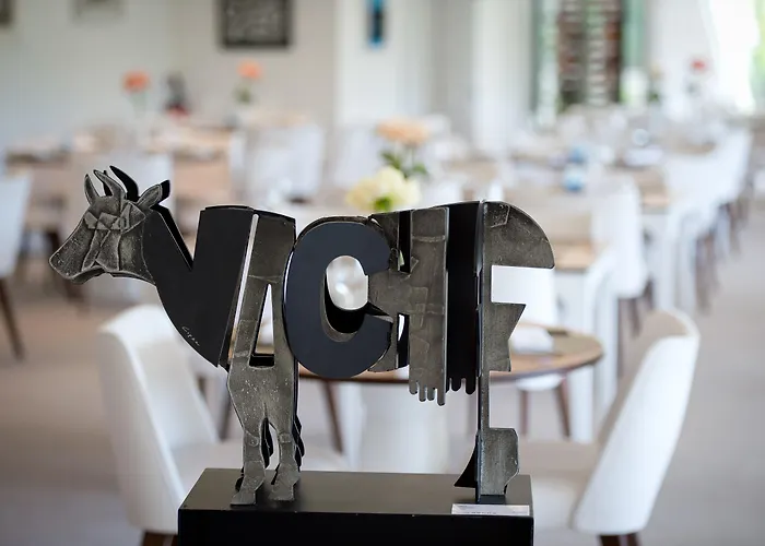 Hotel Restaurant La Vague De Saint Paul